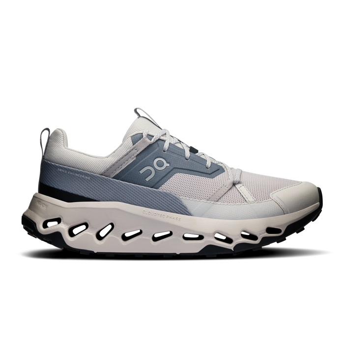 Cloudhorizon 1 W Wolf | Rock