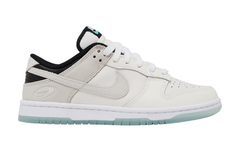 Wmns Dunk Low 'Supersonic'