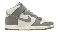 Dunk High SE 'Light Bone'