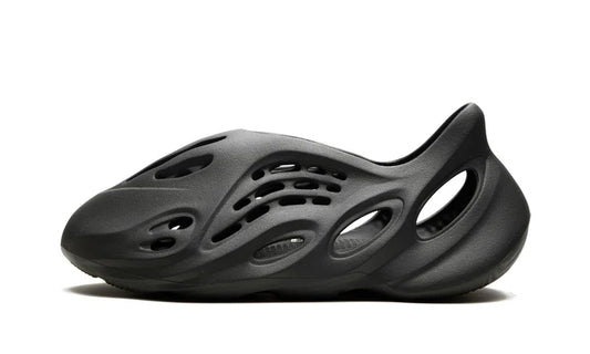 Yeezy Foam Rnr Carbon