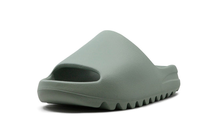 Yeezy Slides 'Salt'